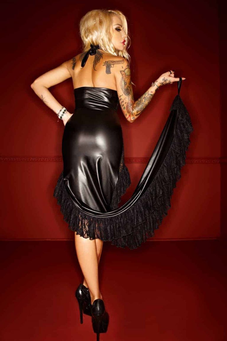 Noir Handmade Long dress with tail