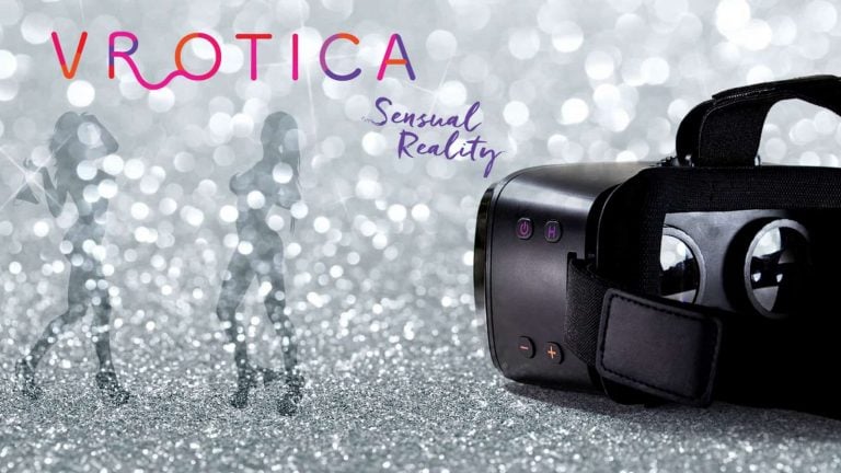 Vrotica VR Porn Headset