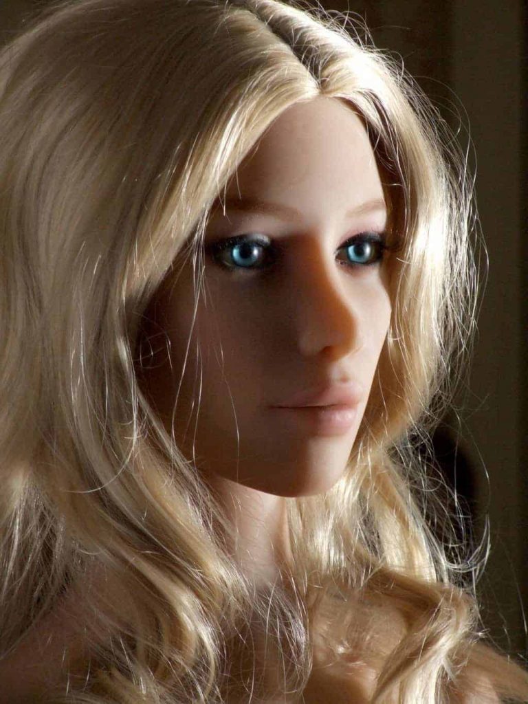 SM Doll Claudia