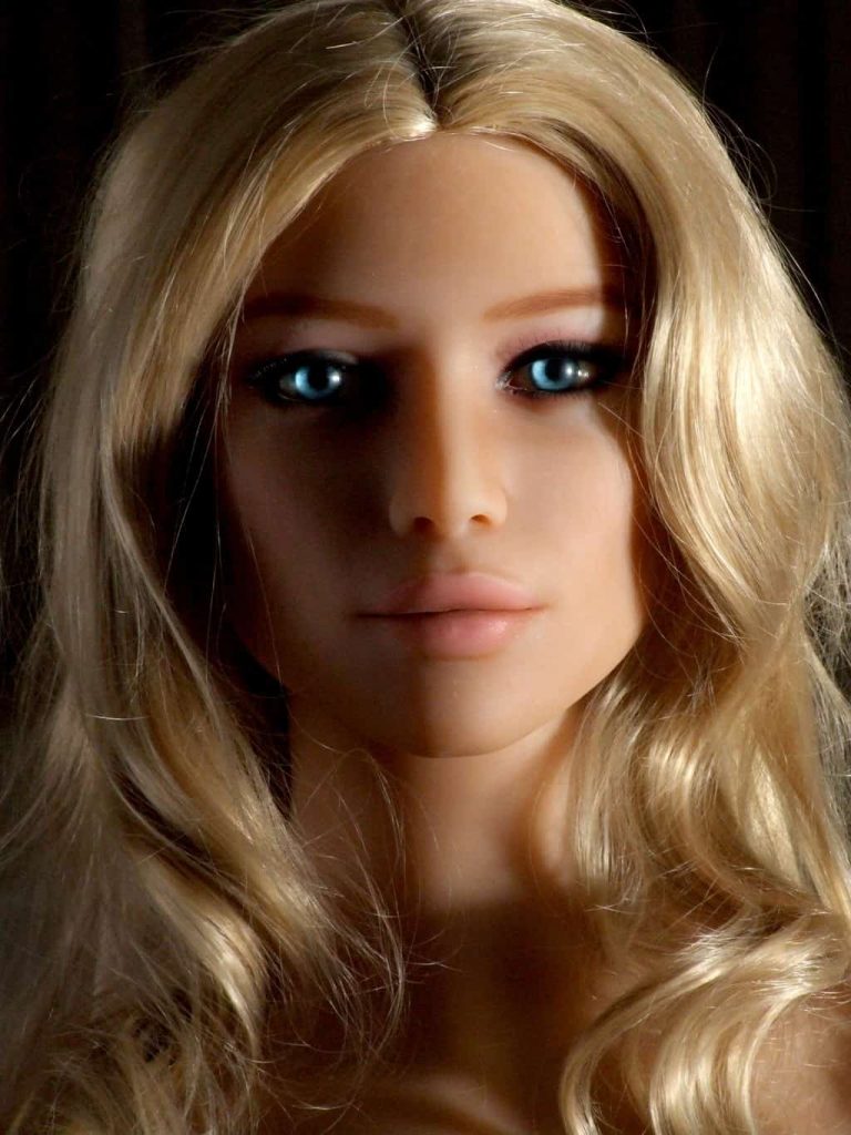 SM Doll Claudia