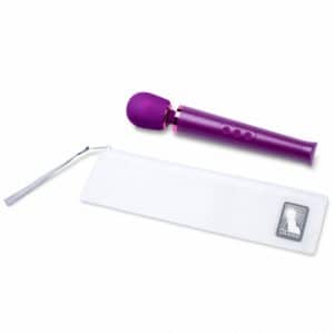 le-wand-petite-rechargeable-vibrating-massager-dark-cherry-03