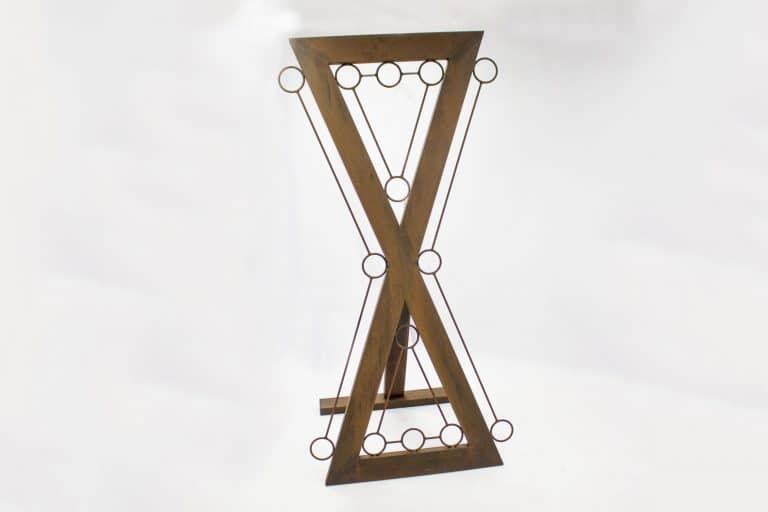 metal-cross-01-scaled