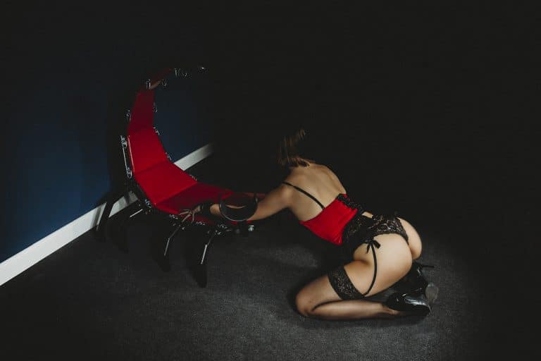 scorpio-chair-01