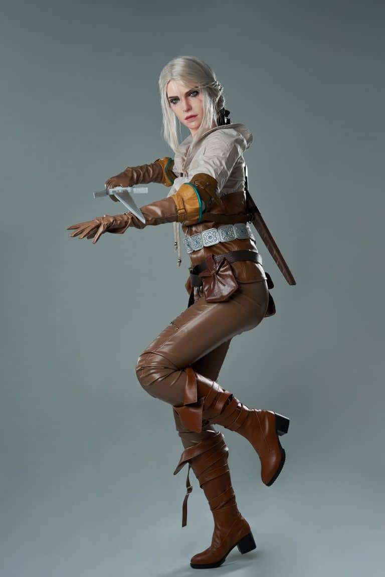 Lady05_1-12