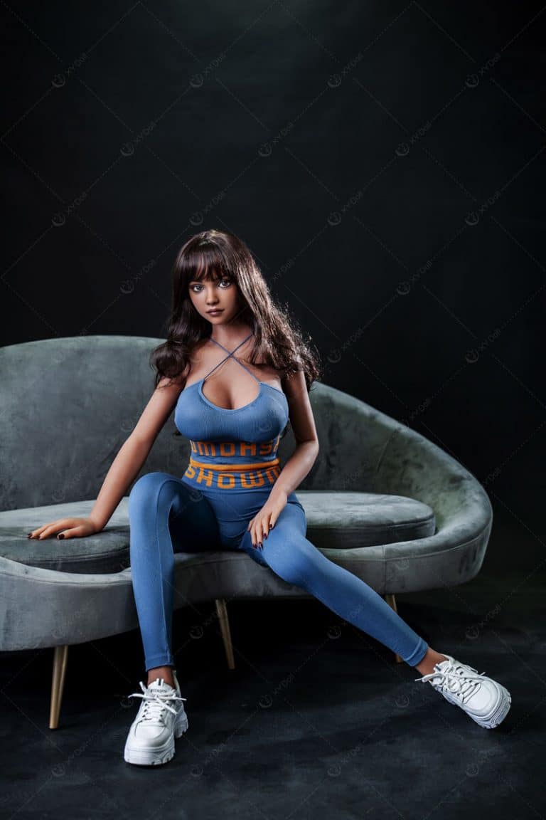 158cm5ft2-D-cup-Silicone-Head-Sex-Doll-–-Bella-1