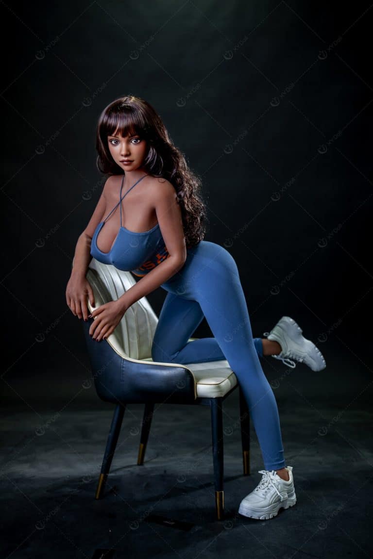 158cm5ft2-D-cup-Silicone-Head-Sex-Doll-–-Bella-13