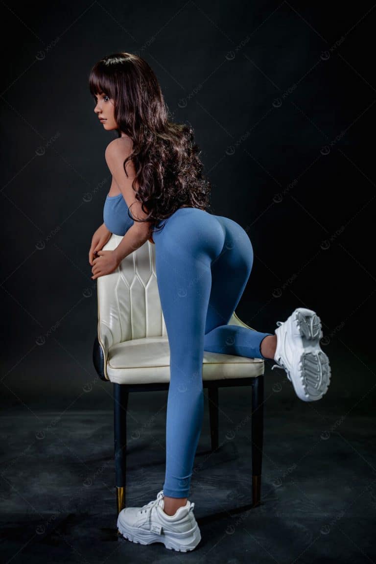 158cm5ft2-D-cup-Silicone-Head-Sex-Doll-–-Bella-15