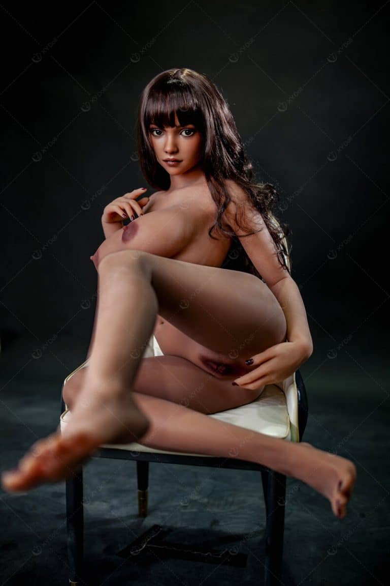 158cm5ft2-D-cup-Silicone-Head-Sex-Doll-–-Bella-20
