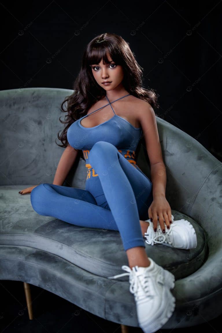 158cm5ft2-D-cup-Silicone-Head-Sex-Doll-–-Bella-4