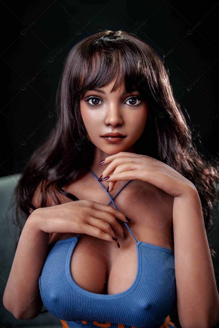 158cm5ft2-D-cup-Silicone-Head-Sex-Doll-–-Bella-6