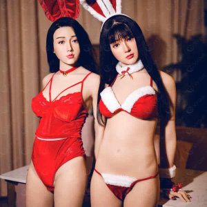 168cm5ft6-C-cup-–-Adela-2