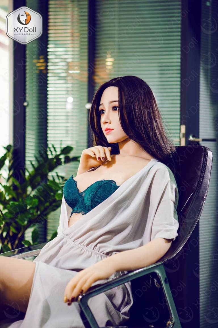 168cm5ft6-C-cup-–-Esther-1