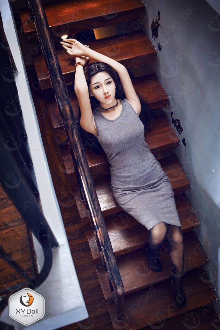 168cm5ft6-C-cup-–-Mona-10