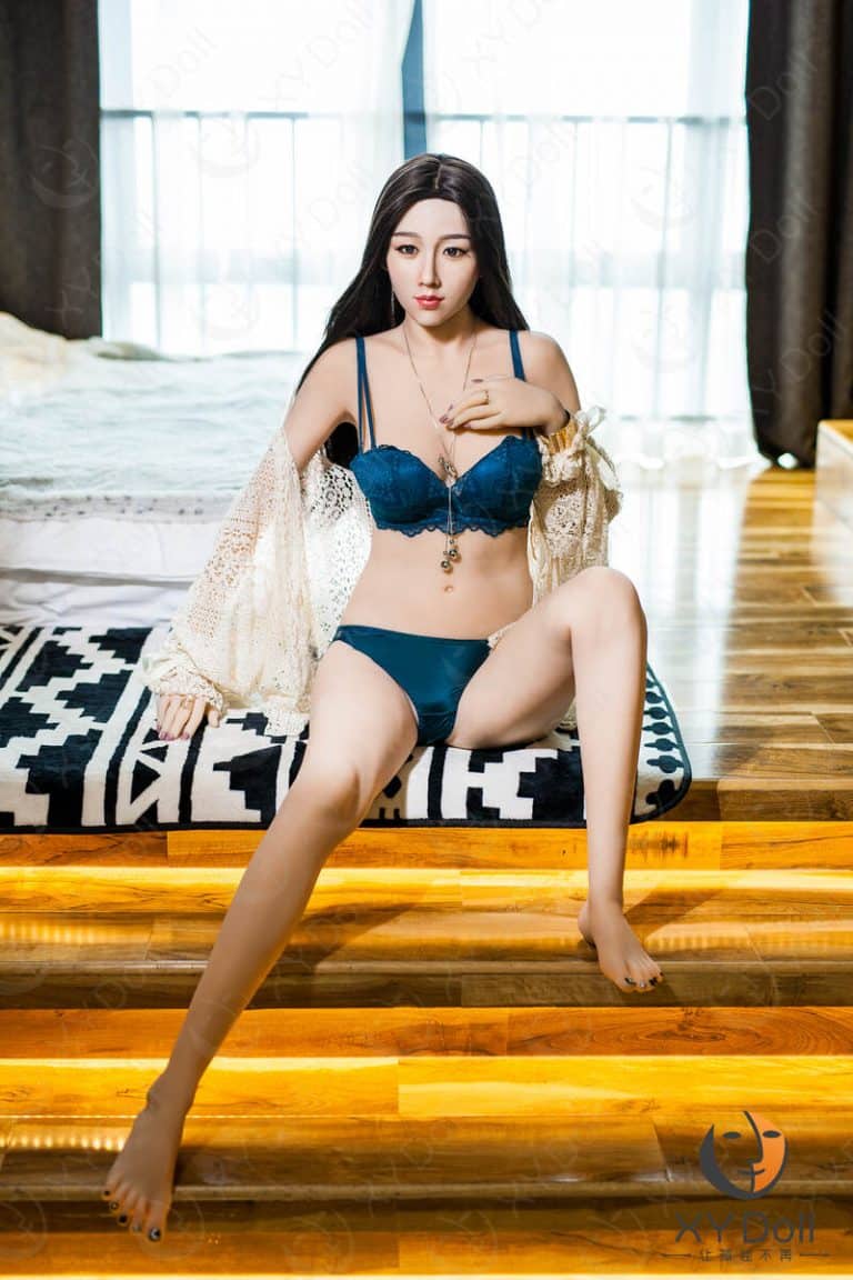 168cm5ft6-C-cup-–-Nydia-15