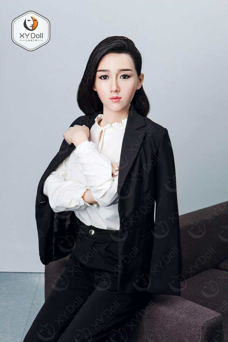 168cm5ft6-C-cup-–-Tabitha-2