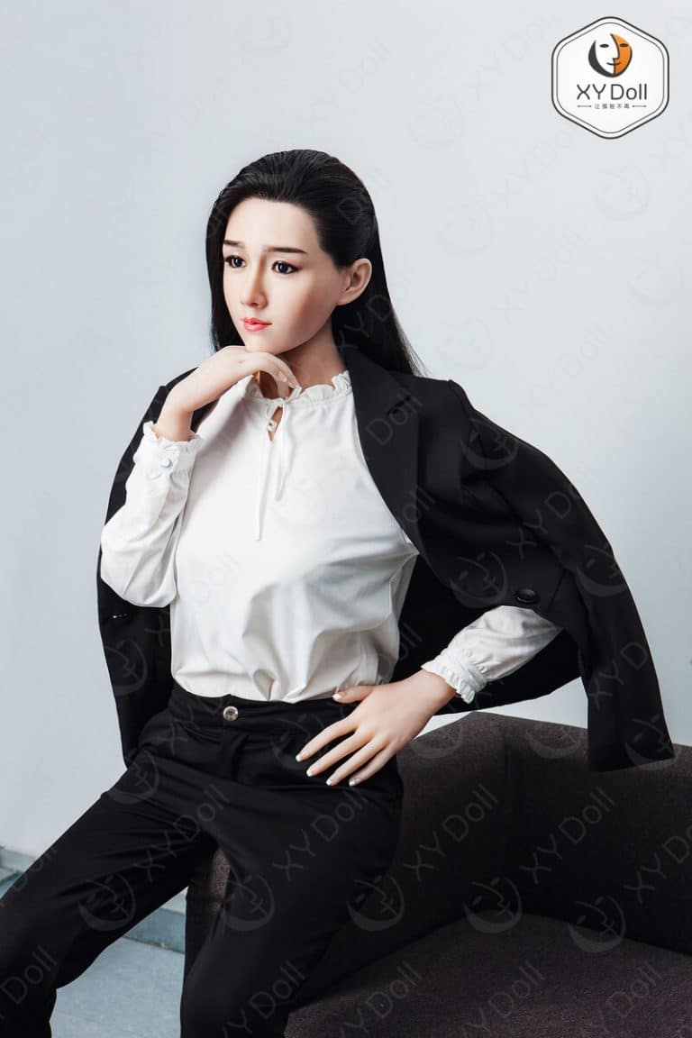 168cm5ft6-C-cup-–-Tabitha-6