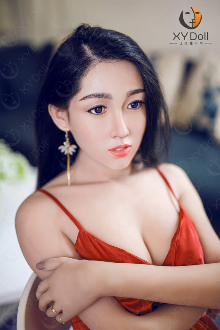 168cm5ft6C-cup–Nicole6