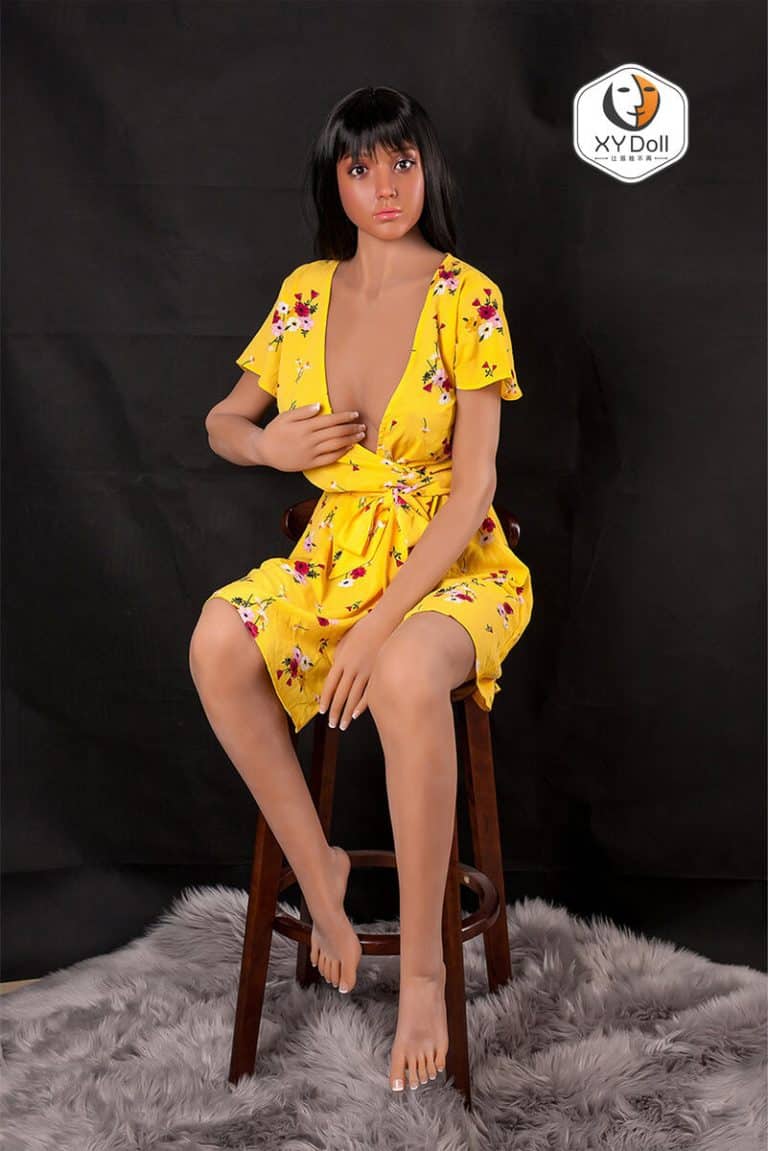 170cm5ft8-E-cup-Silicone-Head-Sex-Doll-–-Chuanxia-1
