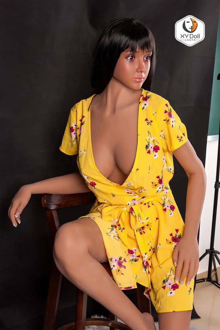 170cm5ft8-E-cup-Silicone-Head-Sex-Doll-–-Chuanxia-2