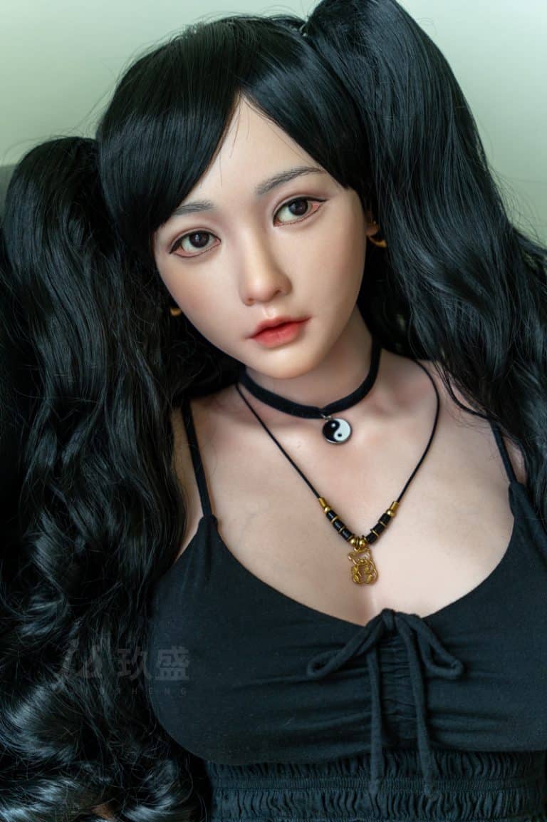 158cm silicone Betty (38)
