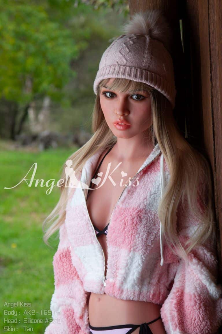 Annabelle-24