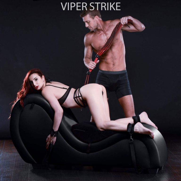 ag830-black-couple-022c_1000x1000