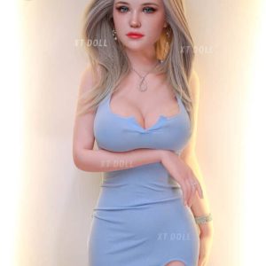 蓝色着装1-670×1005