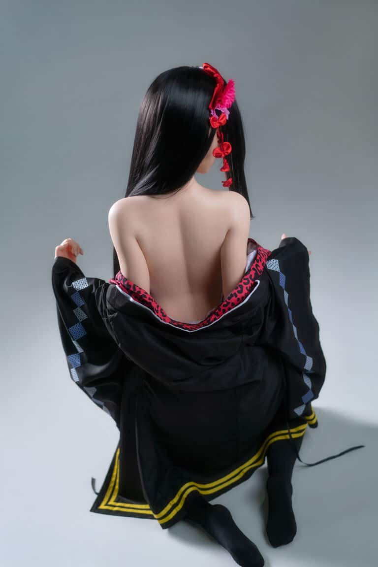 Lady11_2-110
