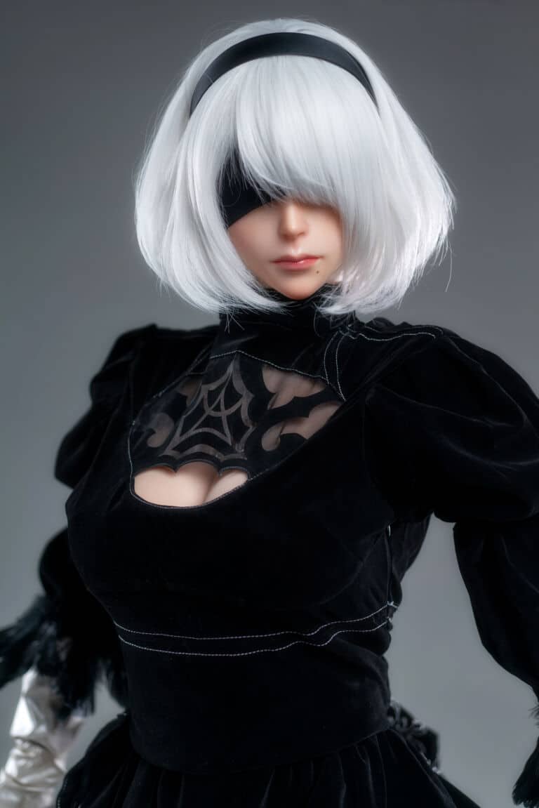 Lady18_1-110
