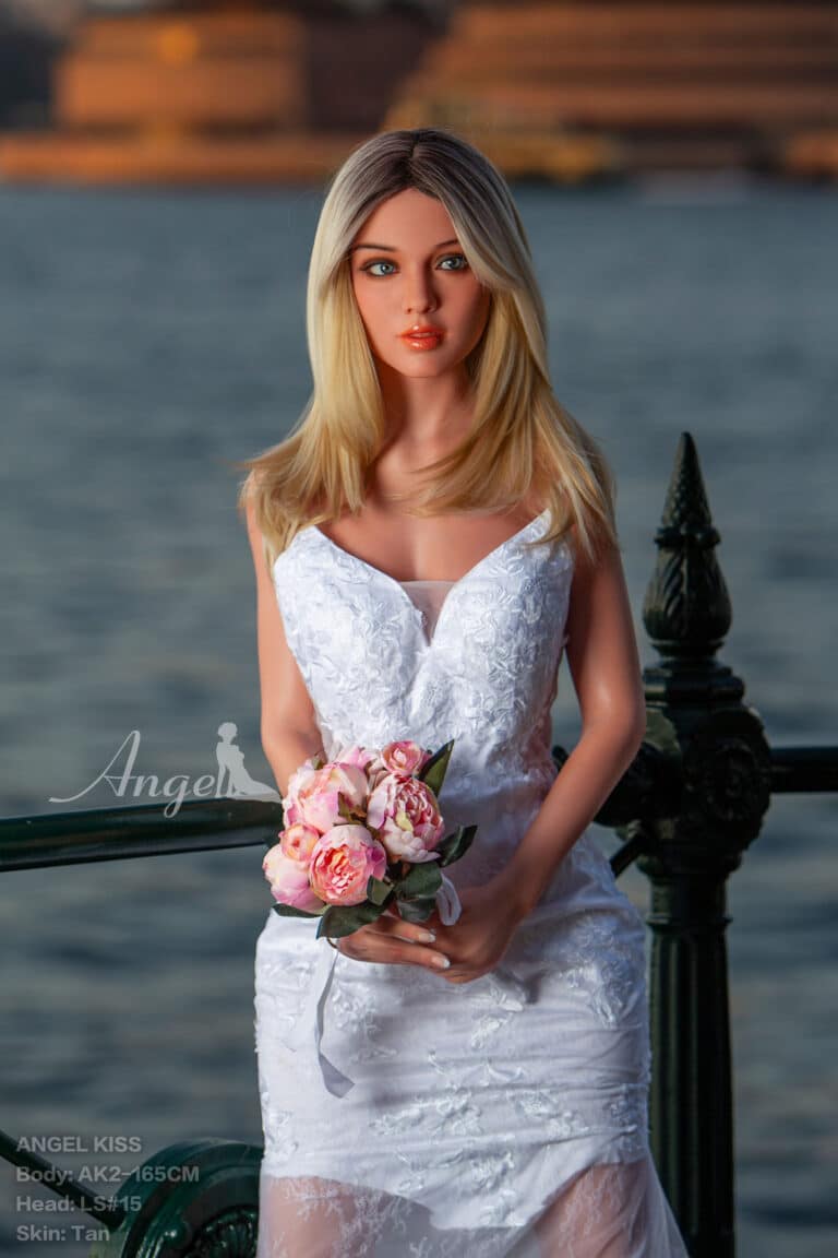 Maddison-Sydney01