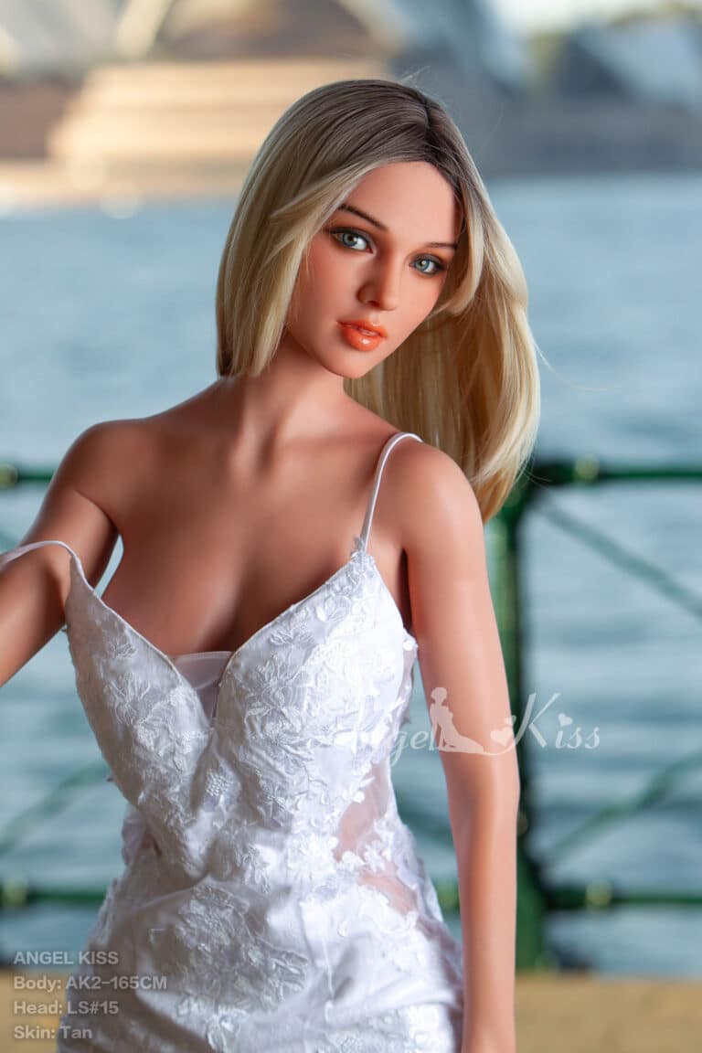 Maddison-Sydney31