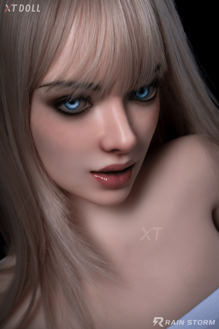 Close-up head-1