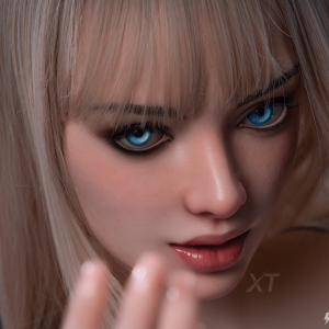 Close-up head-4