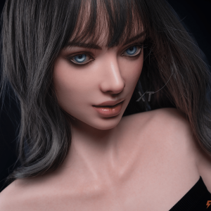 Close-up head-6
