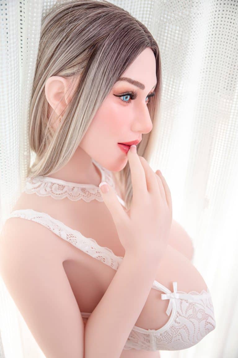 FD159cm Ava(Silicone Head) Cinnamon 2