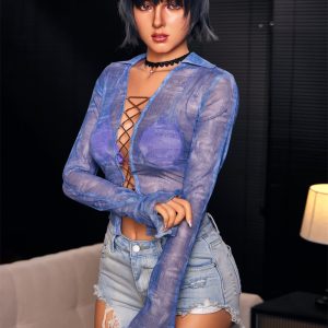 Realistic-Sex-Doll.jpg