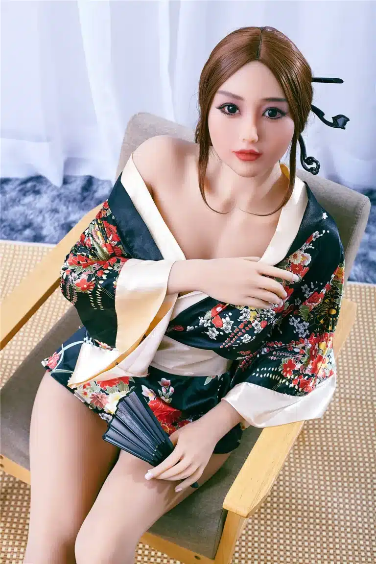 realistic-sex-doll-2