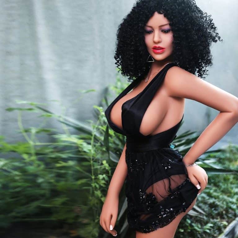 realistictpesexdoll_13.jpg