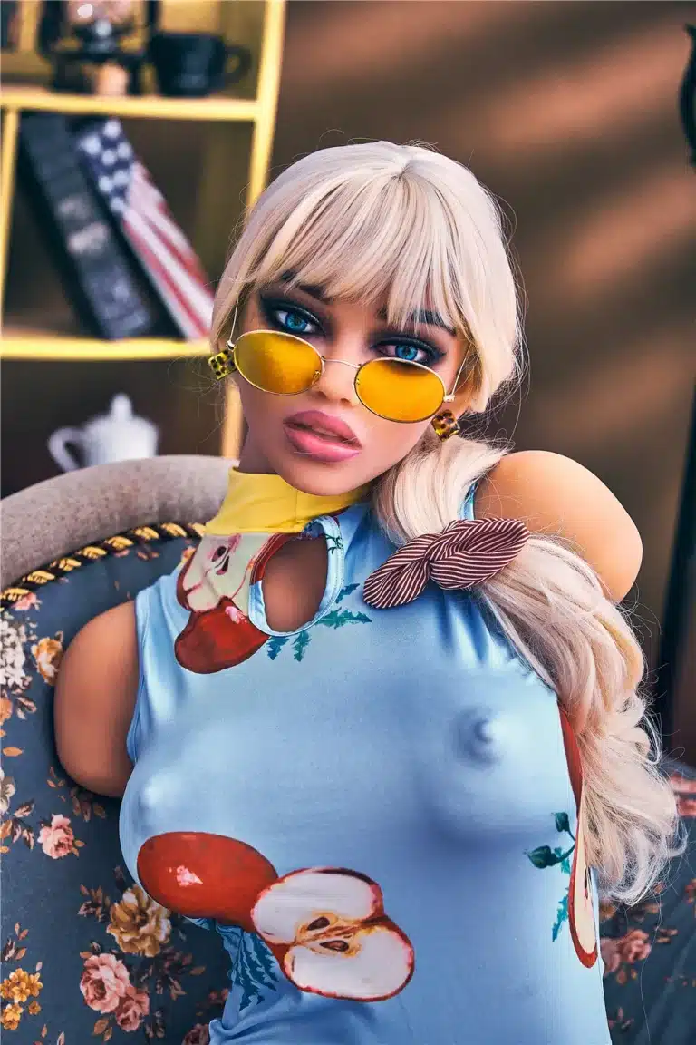 sex-torso-doll-9-jpg.webp