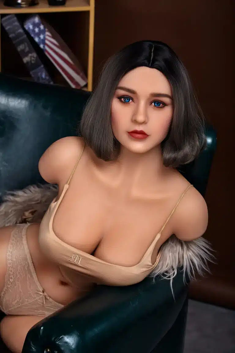 torso-male-sex-doll-4-scaled-1.webp