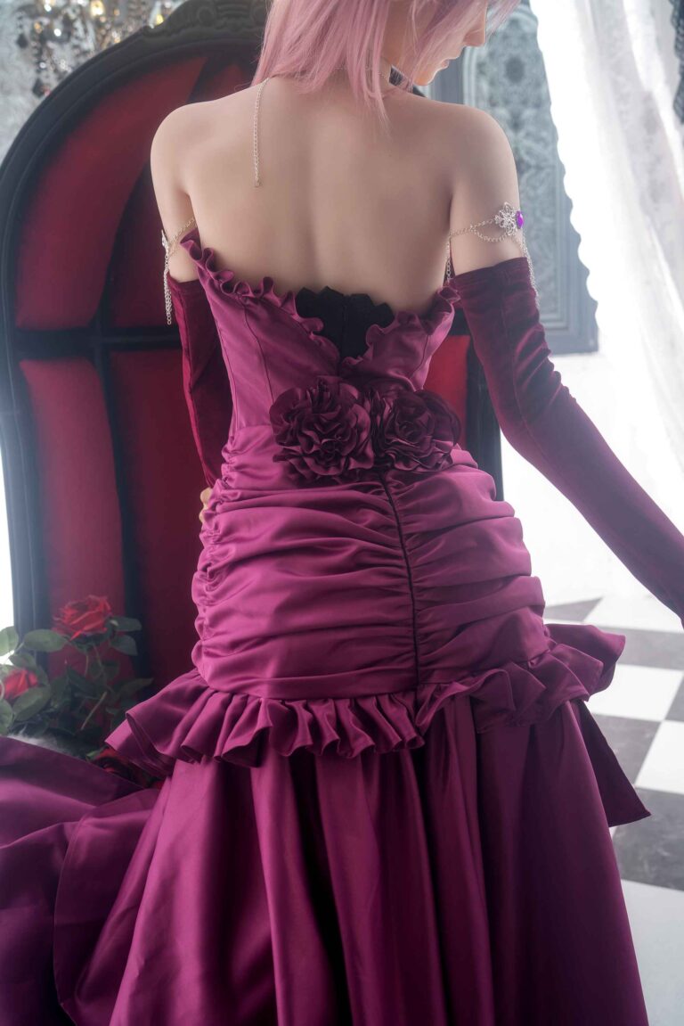 Lady19_1-121