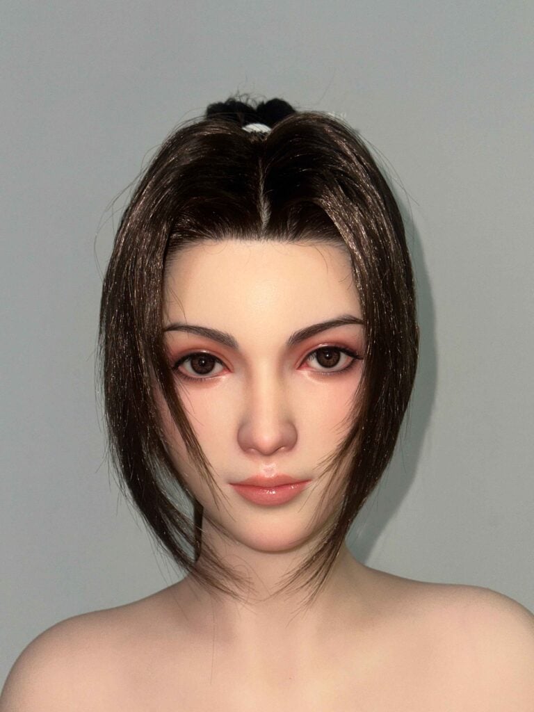 Lady28_1-125