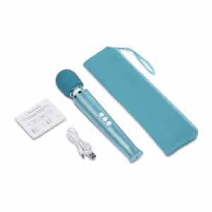 Le Wand - Dive Submersible Rechargable Vibrating Massager Blue