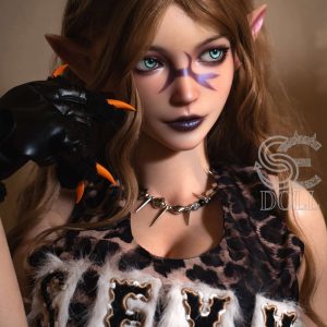 Aryana C (3)