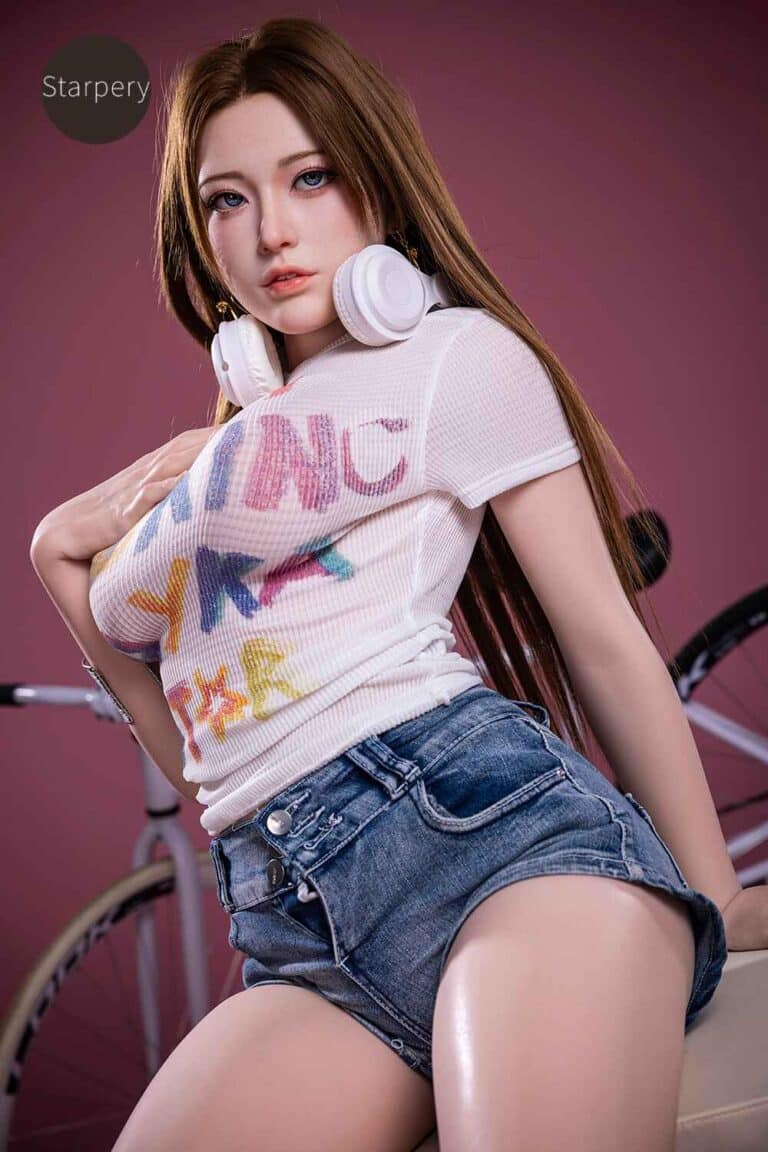 P (11)