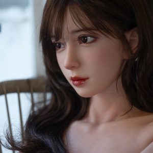Una_28