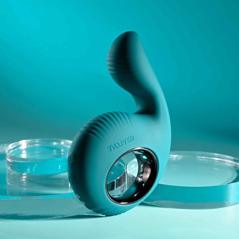 1740552759.120102-turquoise_4