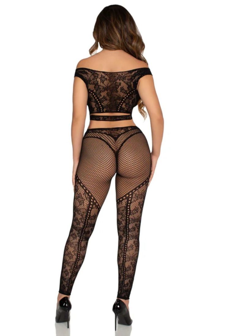 1756461877.120765-black_2