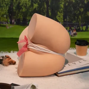cecilia_19.6lb_cute_vagina_sex_toy_lying