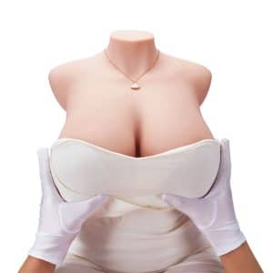 monroe_fair_68.34lb_plump_bbw_sex-doll_breast-display
